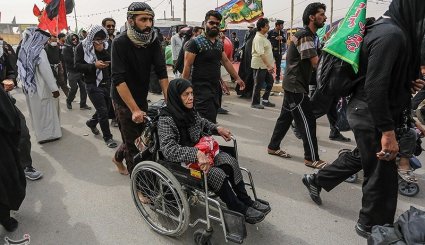 پیاده روی زائران اربعین حسینی