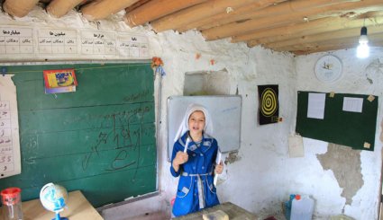 مدارس کوخ نشین در بانه