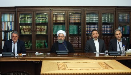 دیدار اعضای شورای شهر تهران با رئیس جمهوری