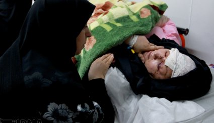 انتقال مصدومان حادثه واژگونی اتوبوس حامل زائران ایرانی به بیمارستان سینا