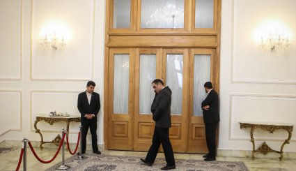 دیدار فرمانده ارتش پاکستان با وزیر امور خارجه + تصاویر