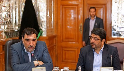 نشست بررسی مسائل و راهکارهای بودجه ریزی در ایران باحضور رئیس مجلس
