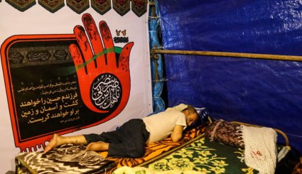 پذیرایی از زائران پیاده کربلا