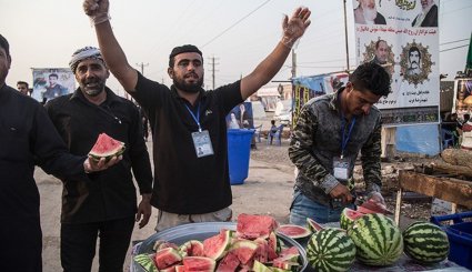 پذیرایی از زائران پیاده کربلا