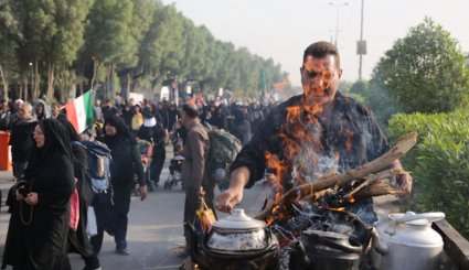 پذیرایی از زائران پیاده کربلا