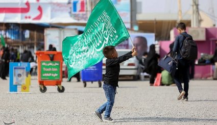 حضور کودکان در پیاده روی اربعین حسینی + تصاویر