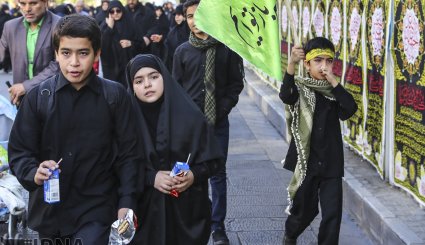 آغاز پیاده روی اربعین حسینی در تهران + تصاویر