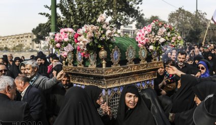 پیاده روی اربعین حسینی در تهران + تصاویر
