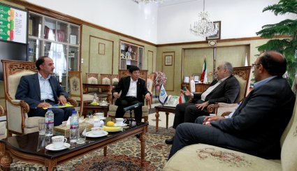 دیدار دبیرکل سازمان جهانی گمرک با وزیر امور اقتصادی و دارایی