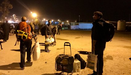 بازگشت زائران اربعین حسینی از مرز مهران + تصاویر