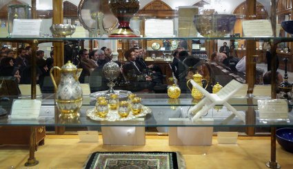 مراسم رونمايي از اثر استاد فرشچيان در حرم مطهر رضوی
