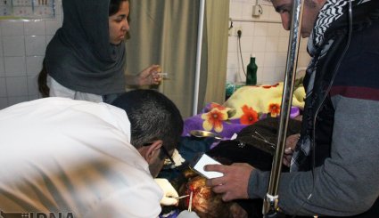 امداد رسانی به مصدومان زلزله در قصرشیرین