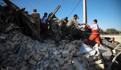 مصدومان و جانباختگان زلزله در سرپل‌ذهاب