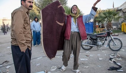 مصدومان و جانباختگان زلزله در سرپل‌ذهاب