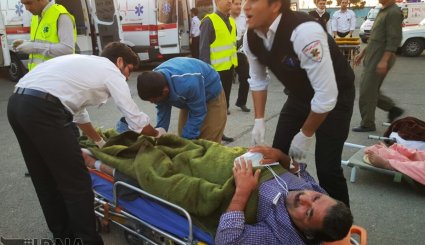 انتقال مجروحین زلزله کرمانشاه به تهران + تصاویر
