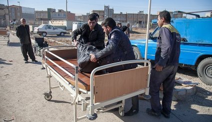 امداد رسانی به مصدومان زلزله در سرپل‌ذهاب + تصاویر