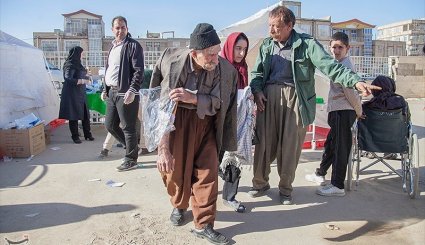 امداد رسانی به مصدومان زلزله در سرپل‌ذهاب + تصاویر