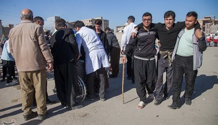 امداد رسانی به مصدومان زلزله در سرپل‌ذهاب + تصاویر