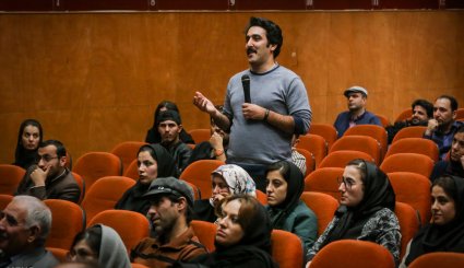 رونمایی از آلبوم عاشق کیست + تصاویر