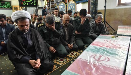 ورود پیکر ۵ شهید نیروی انتظامی به شیراز
