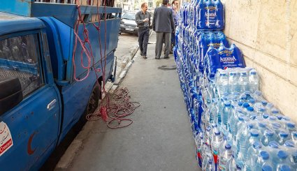 کمک‌های مردم تهران به زلزله‌زدگان کرمانشاه