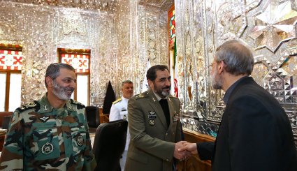 تصاویر/ دیدار فرماندهان ارتش جمهوری اسلامی ایران با لاریجانی
