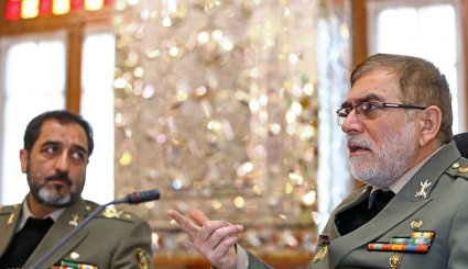 تصاویر/ دیدار فرماندهان ارتش جمهوری اسلامی ایران با لاریجانی
