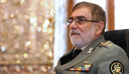 تصاویر/ دیدار فرماندهان ارتش جمهوری اسلامی ایران با لاریجانی
