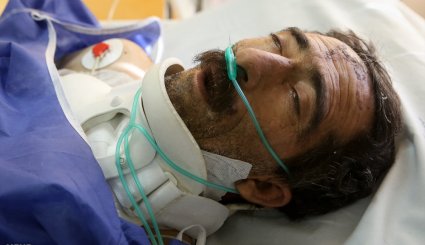 رسیدگی به مصدومان حادثه زلزله کرمانشاه + تصاویر
