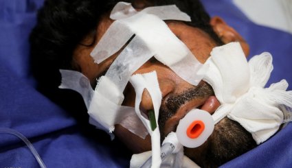 رسیدگی به مصدومان حادثه زلزله کرمانشاه + تصاویر