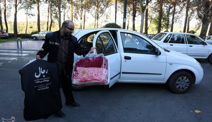 جمع آوری کمکهای مردمی برای زلزله زدگان - اصفهان + تصاویر
