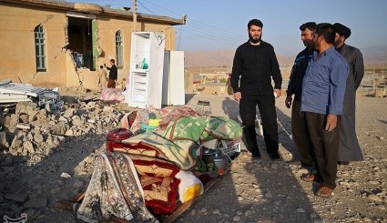 امداد رسانی به مردم زلزله زده روستاهای کرمانشاه + تصاویر