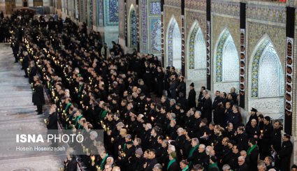 مراسم خطبه خوانی شب شهادت امام رضا (ع) در حرم رضوی + تصاویر