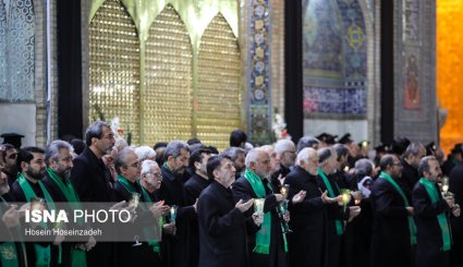 مراسم خطبه خوانی شب شهادت امام رضا (ع) در حرم رضوی + تصاویر
