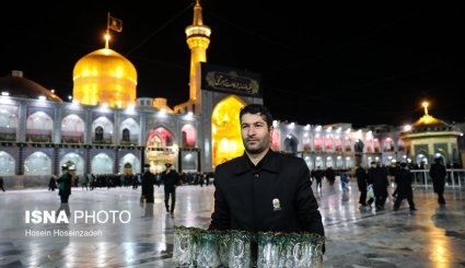مراسم خطبه خوانی شب شهادت امام رضا (ع) در حرم رضوی + تصاویر