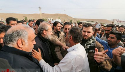 بازدید رئیس مجلس از مناطق زلزله زده کرمانشاه
