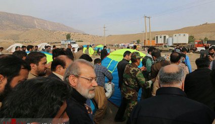 بازدید رئیس مجلس از مناطق زلزله زده کرمانشاه
