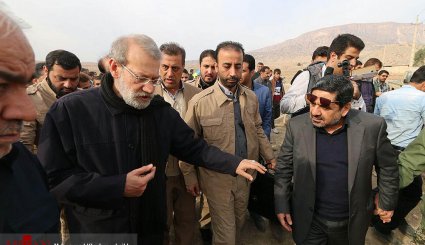بازدید رئیس مجلس از مناطق زلزله زده کرمانشاه
