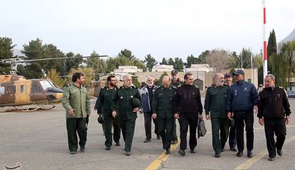 حضور فرماندهان سپاه در منطقه زلزله زده غرب کشور