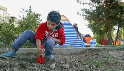 فرشته ها در ویرانه ها + تصاویر