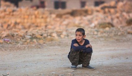 فرشته ها در ویرانه ها + تصاویر