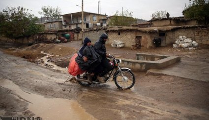 بارش باران در منطقه زلزله زده سرپل ذهاب