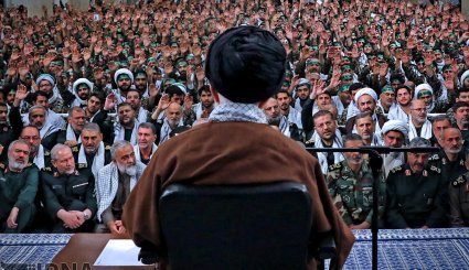 دیدار جمعی از فرماندهان بسیج و بسیجیان سراسر کشور با رهبر انقلاب