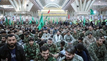 همایش بسیجیان تهران بزرگ در حرم امام خمینی(ره)