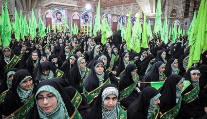 همایش بسیجیان تهران بزرگ در حرم امام خمینی(ره)