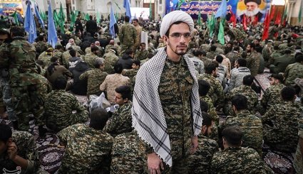 همایش بسیجیان تهران بزرگ در حرم امام خمینی(ره)