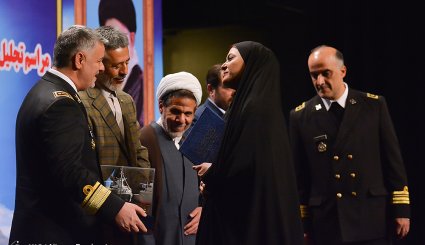 تجلیل از خانواده شهدا و پیشکسوتان نیروی دریایی ارتش
