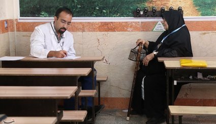 ایستگاه خدمات رایگان پزشکی زندگی خوب در حصارک کرج