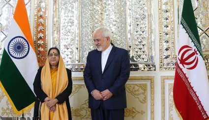 تصاویر دیدار وزیر خارجه هند با جواد ظریف