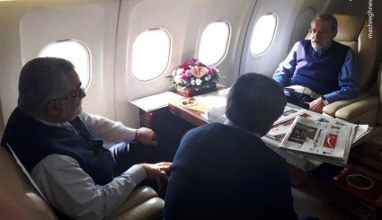 تصاویر/ لاریجانی وارد مسکو شد